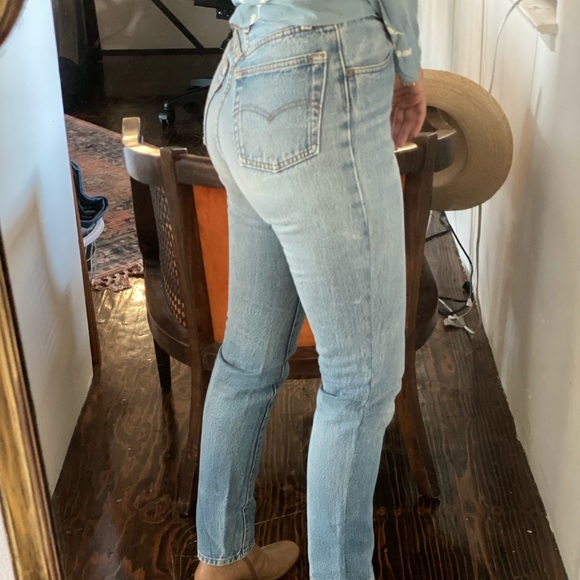 š«SOLDš«Vintage Leviās 501 high waisted 24 - Picture 2 of 4